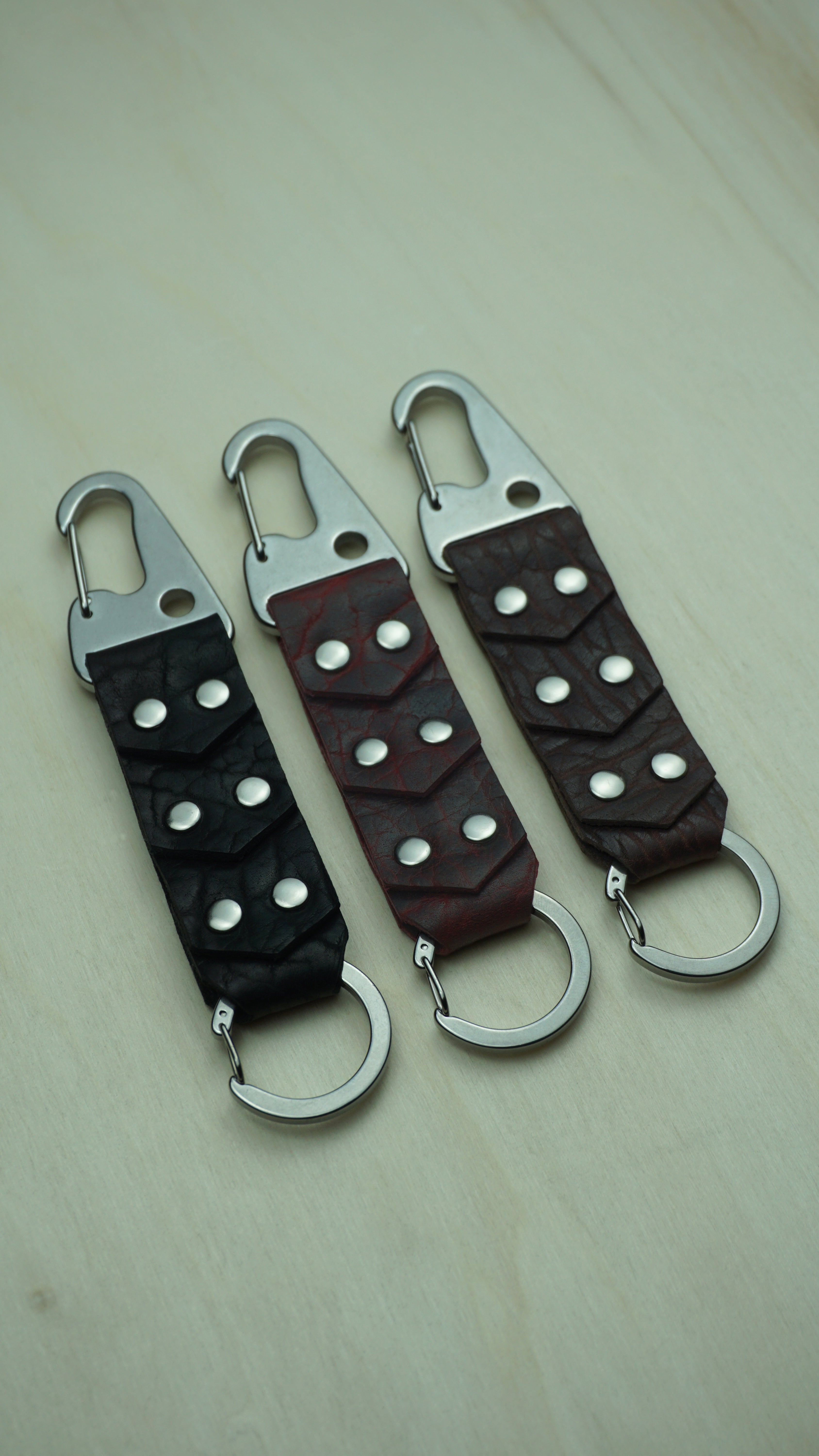 "Plated" Rifle Clip Bison Leather Keychain