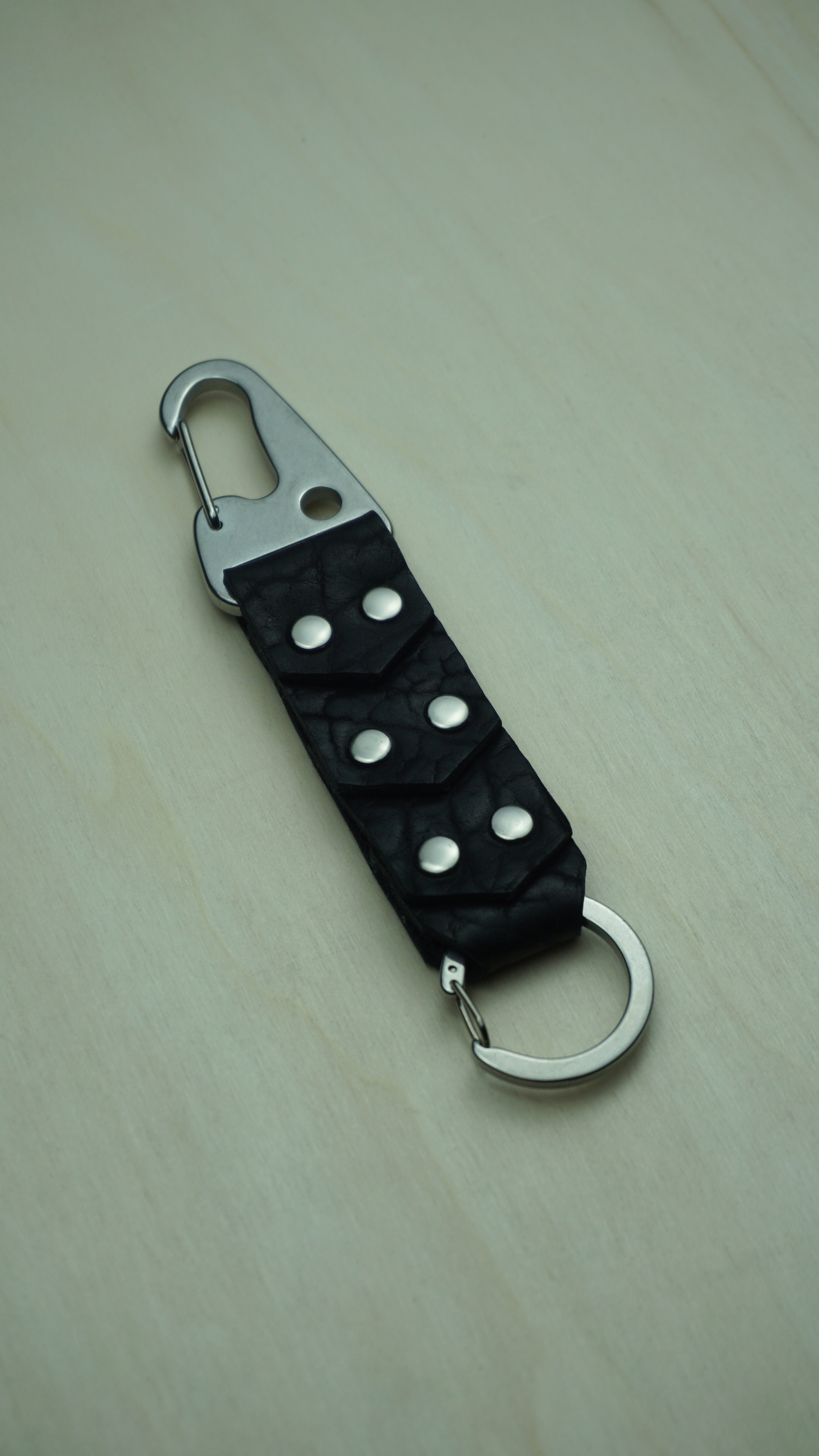 "Plated" Rifle Clip Bison Leather Keychain